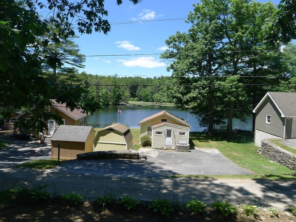 6 Cranberry Meadow Shore Road Charlton, MA 01507 - Photo 11 of 18