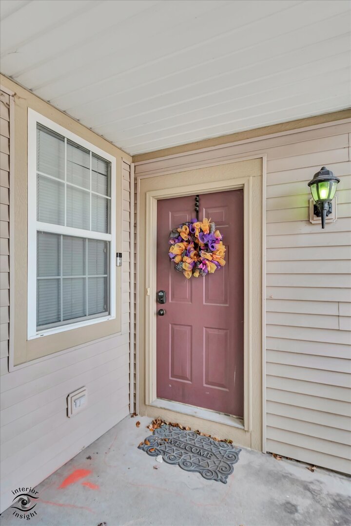 1831 South Wentworth Circle Romeoville, IL 60446 - Photo 2 of 23