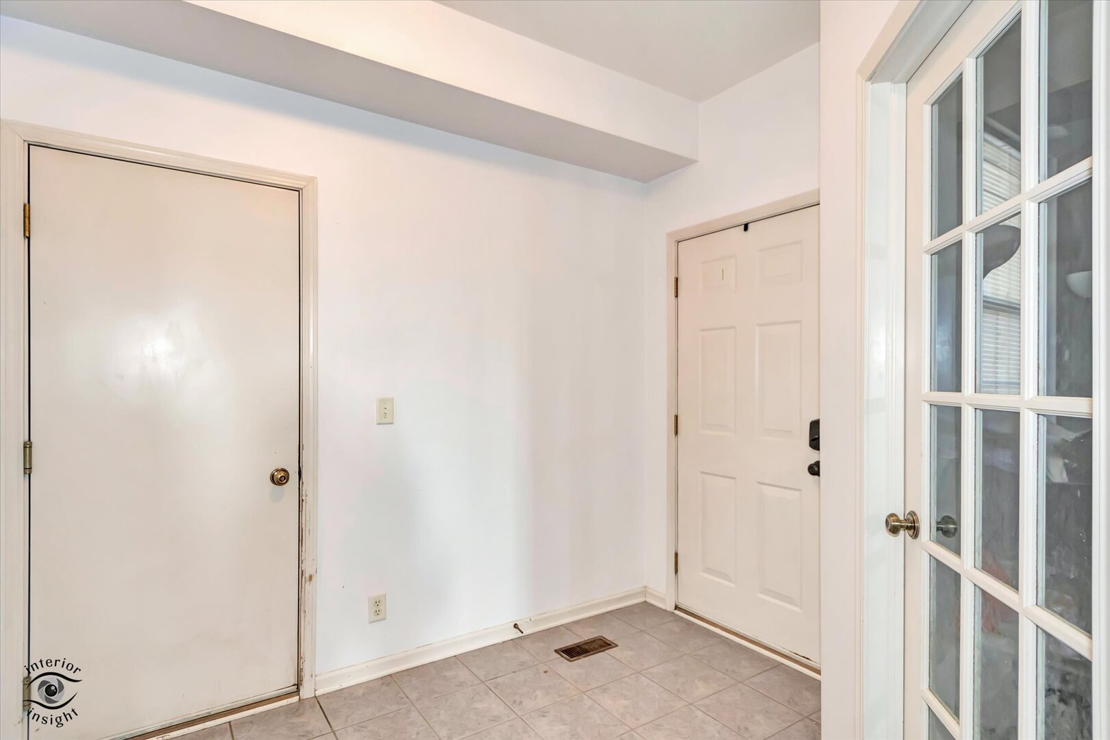1831 South Wentworth Circle Romeoville, IL 60446 - Photo 3 of 23 a view of a hallway with closet area