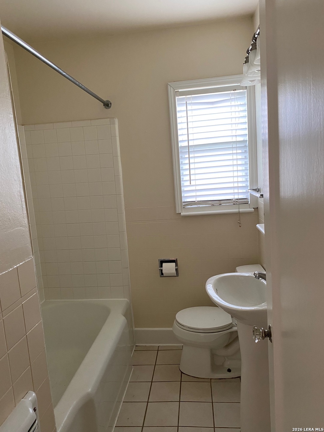 152 Terrell Road, Unit 1 Alamo Heights, TX 78209 - Photo 6 of 6