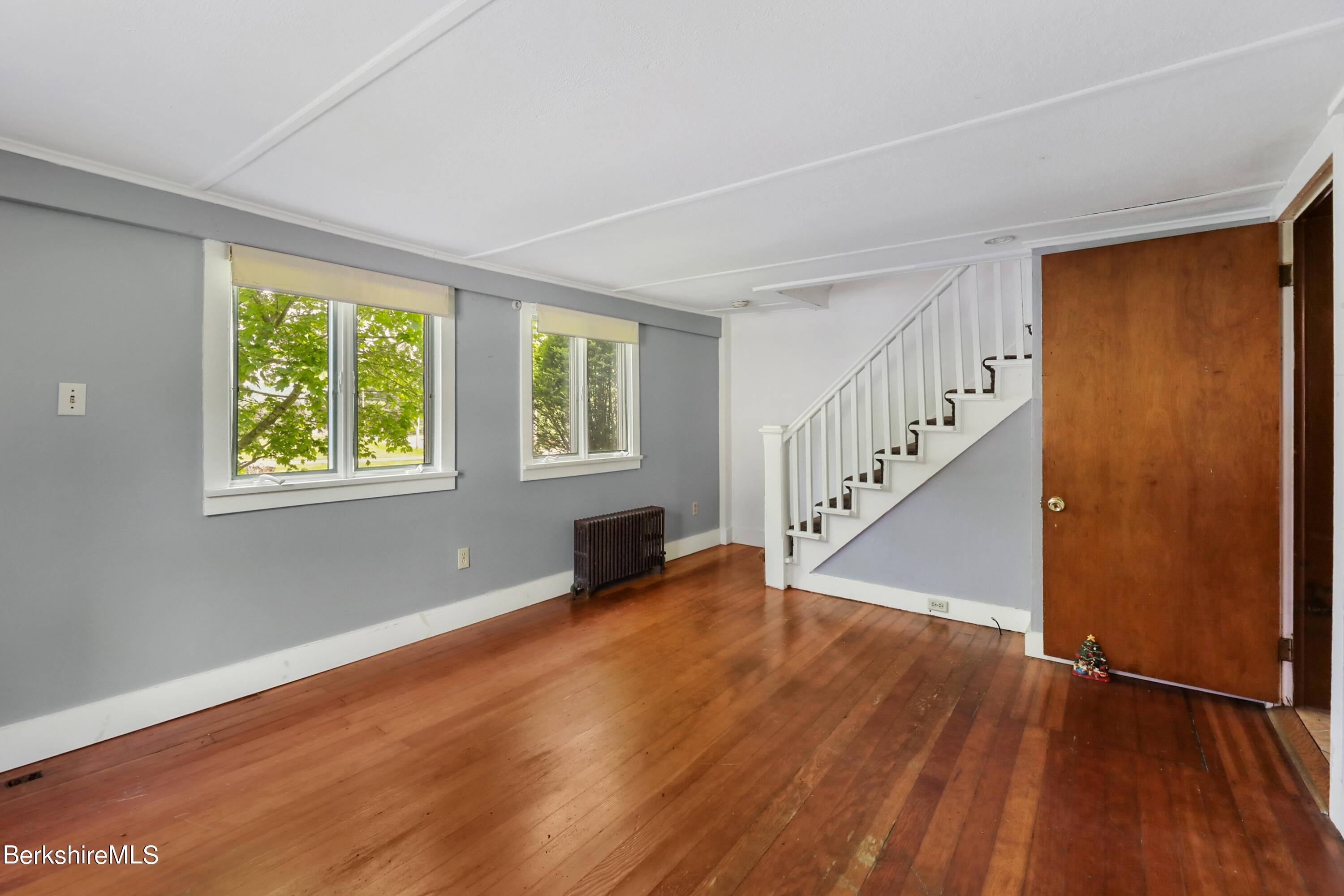 116 Wells Road Cheshire, MA 01225 - Photo 14 of 30 Library/Office/Flex Space