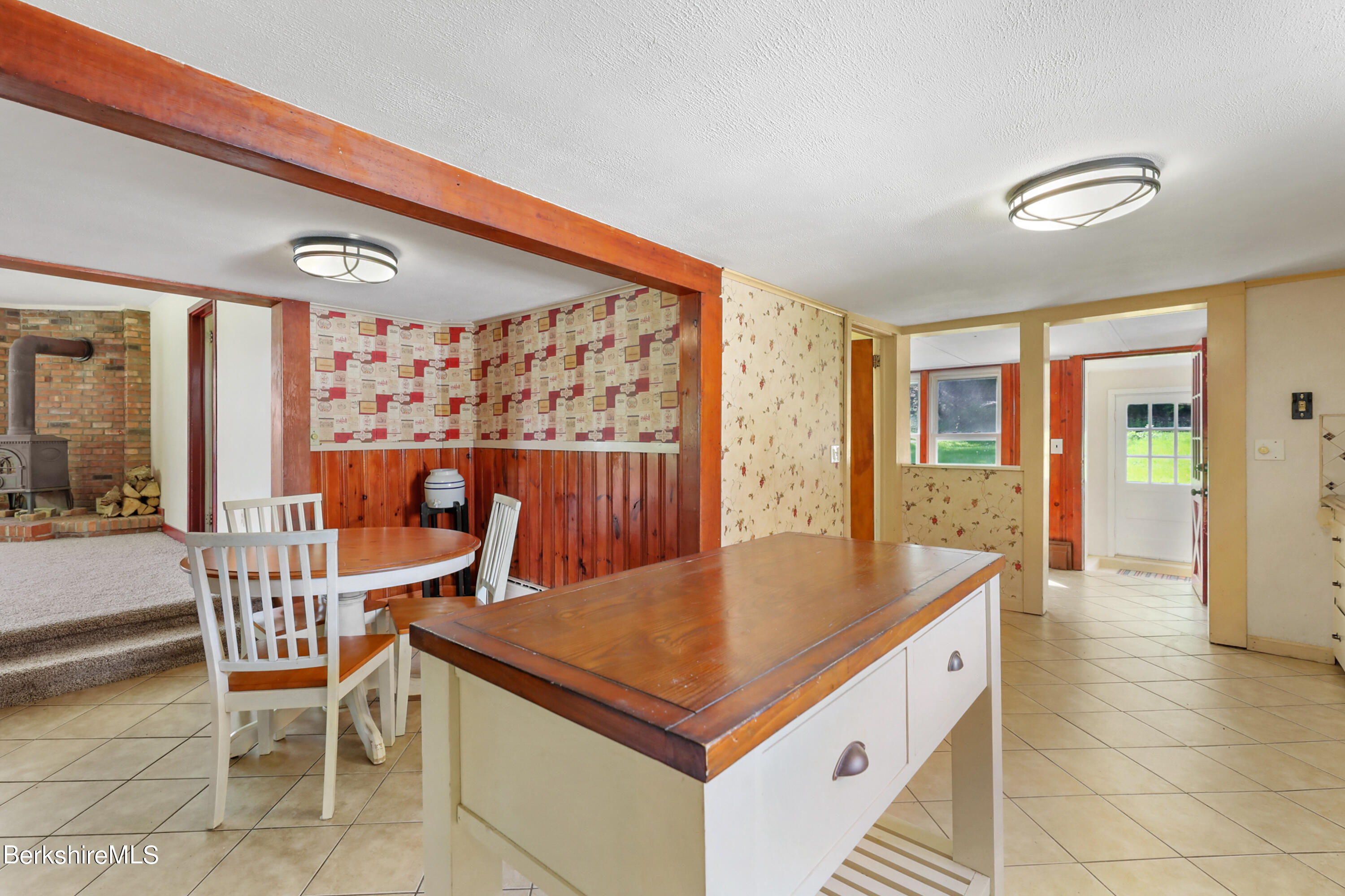 116 Wells Road Cheshire, MA 01225 - Photo 9 of 30 Kitchen