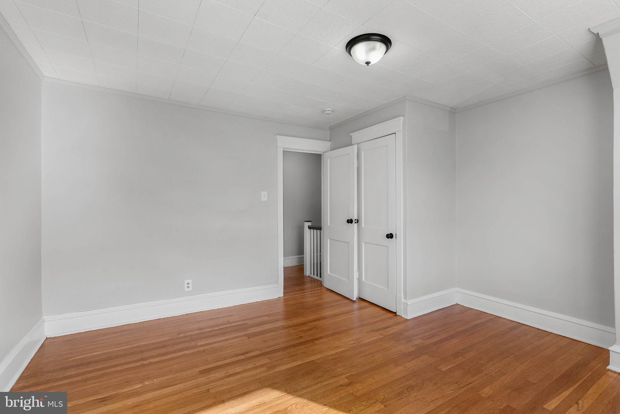 513 Woodcliffe Road Upper Darby, PA 19082 - Photo 17 of 20