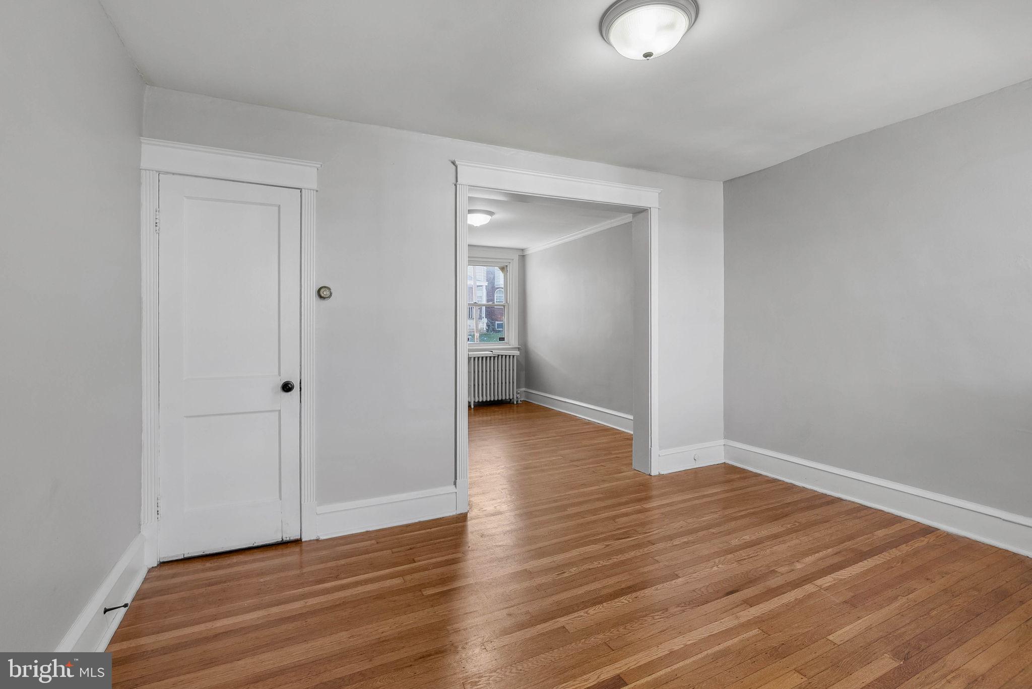 513 Woodcliffe Road Upper Darby, PA 19082 - Photo 8 of 20