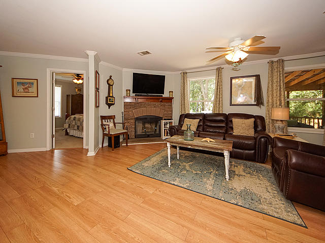 1345 Lieben Road Mount Pleasant, SC 29466 - Photo 9 of 30 1345Lieben3