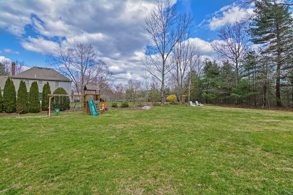 10 Castle Road Norfolk, MA 02056 - Photo 39 of 41 Gallery Image 39