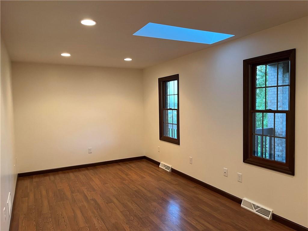 110 Nesbit Road Oakdale, PA 15071 - Photo 13 of 24 Gallery Image 13