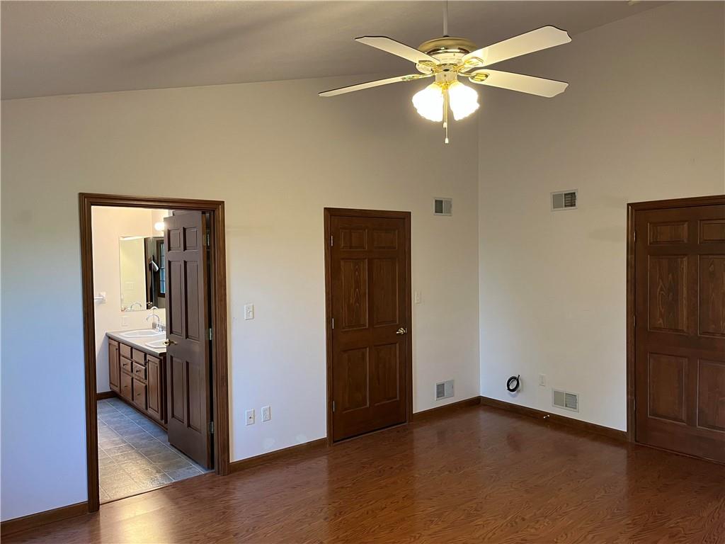 110 Nesbit Road Oakdale, PA 15071 - Photo 17 of 24 Gallery Image 17