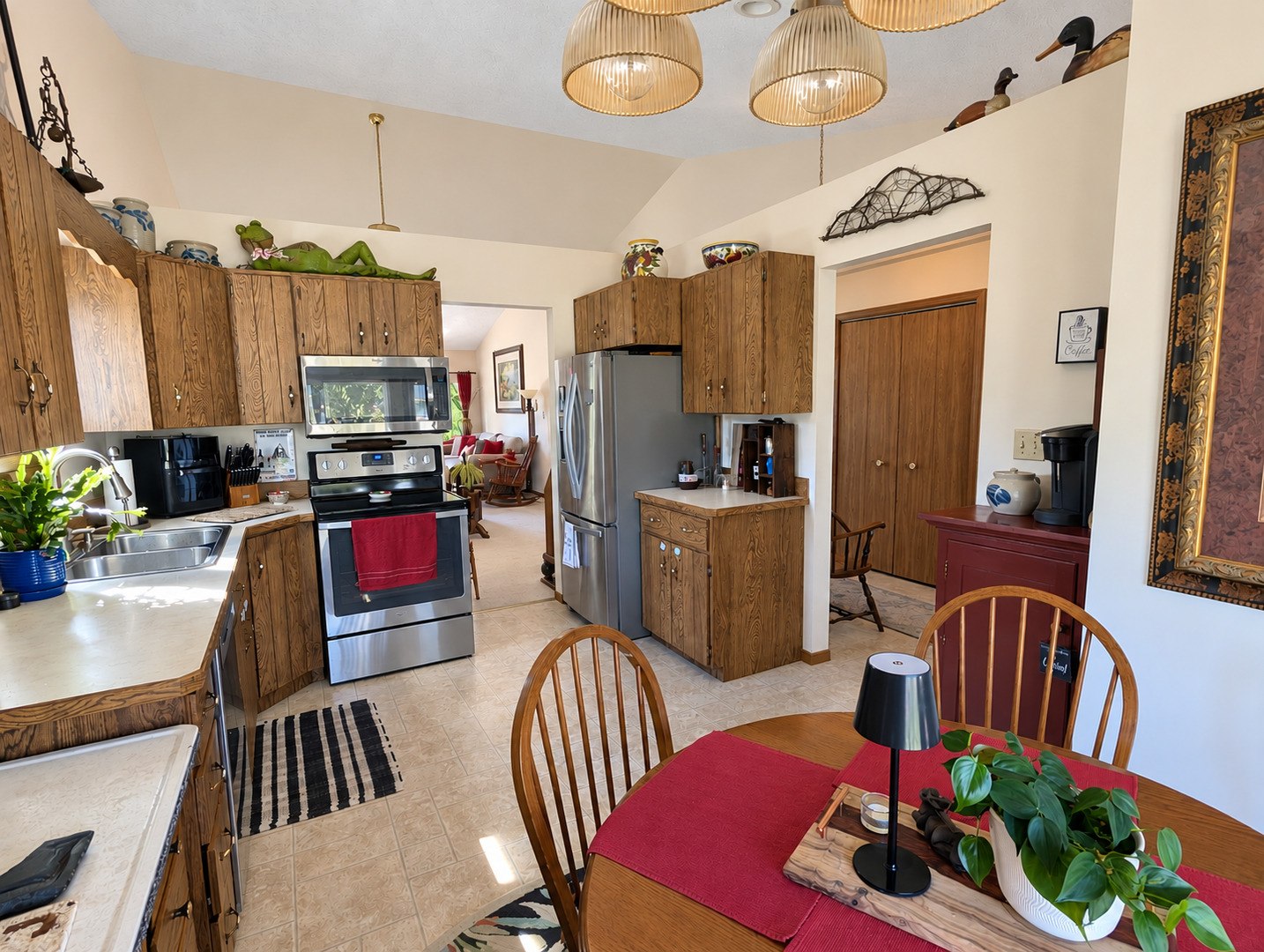 801 West McKinley Road Ottawa, IL 61350 - Photo 6 of 27 Gallery Image 6