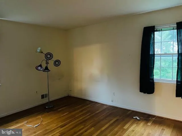 $3,500 | 5 Grason Court, Rockville, MD 20850