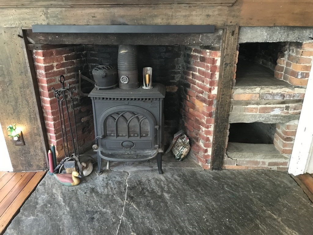 290 Amherst Road Pelham, MA 01002 - Photo 19 of 39 a view of fireplace and livingroom