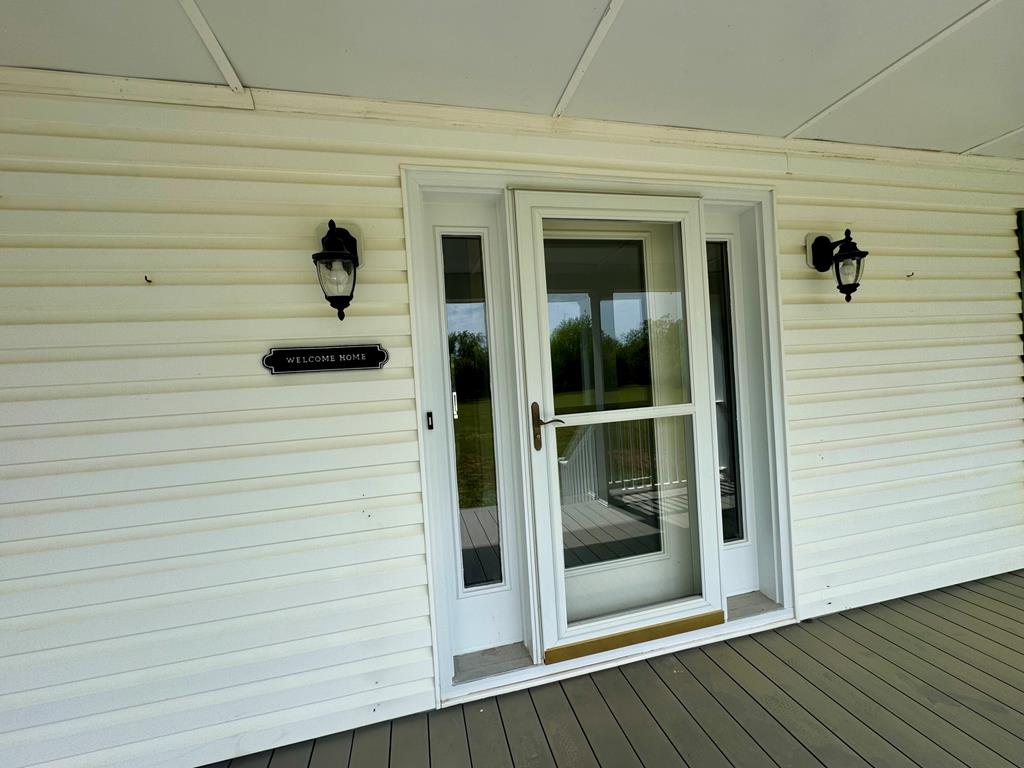 19096 Seaside Circle Parksley, VA 23421 - Photo 8 of 91