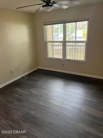 $1,250 | 1401 South Palmetto Avenue, Unit 212, Daytona Beach, FL 32114