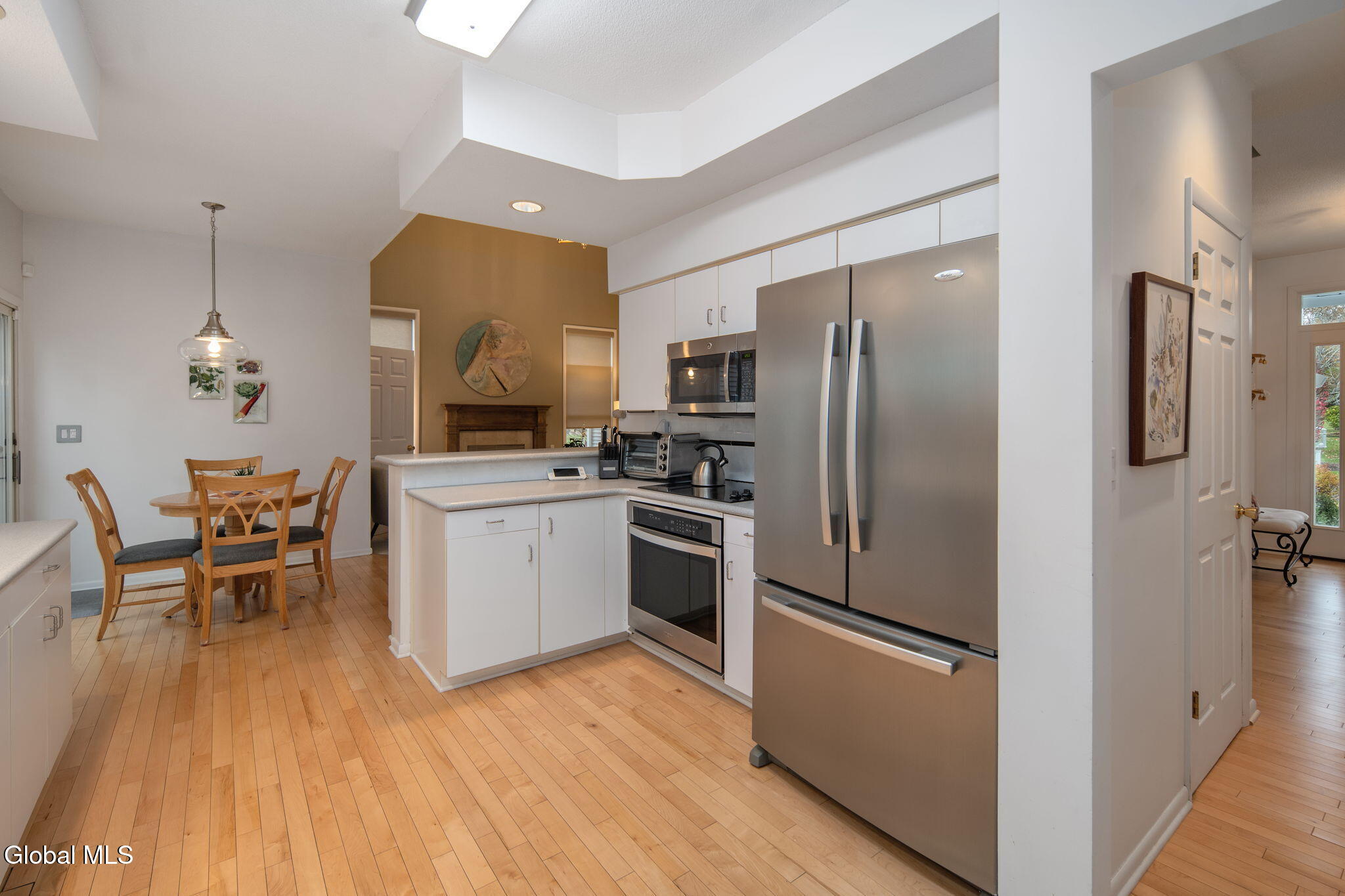 63 Bittersweet Lane Bethlehem, NY 12159 - Photo 12 of 52 14-63BittersweetLn_14