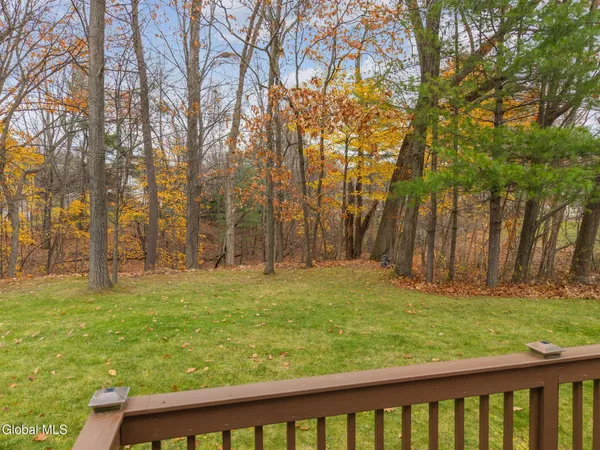 $549,900 | 63 Bittersweet Lane, Bethlehem, NY 12159