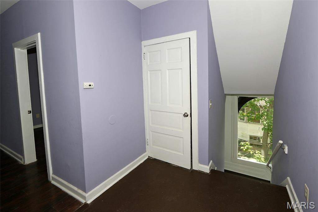 2633 Terrace Lane Jennings, MO 63136 - Photo 17 of 26