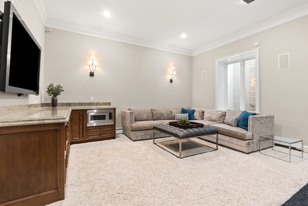 27 Radcliffe Road Wellesley, MA 02482 - Photo 27 of 38