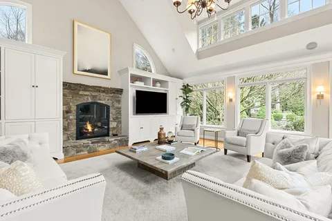 $3,495,000 | 27 Radcliffe Road, Wellesley, MA 02482