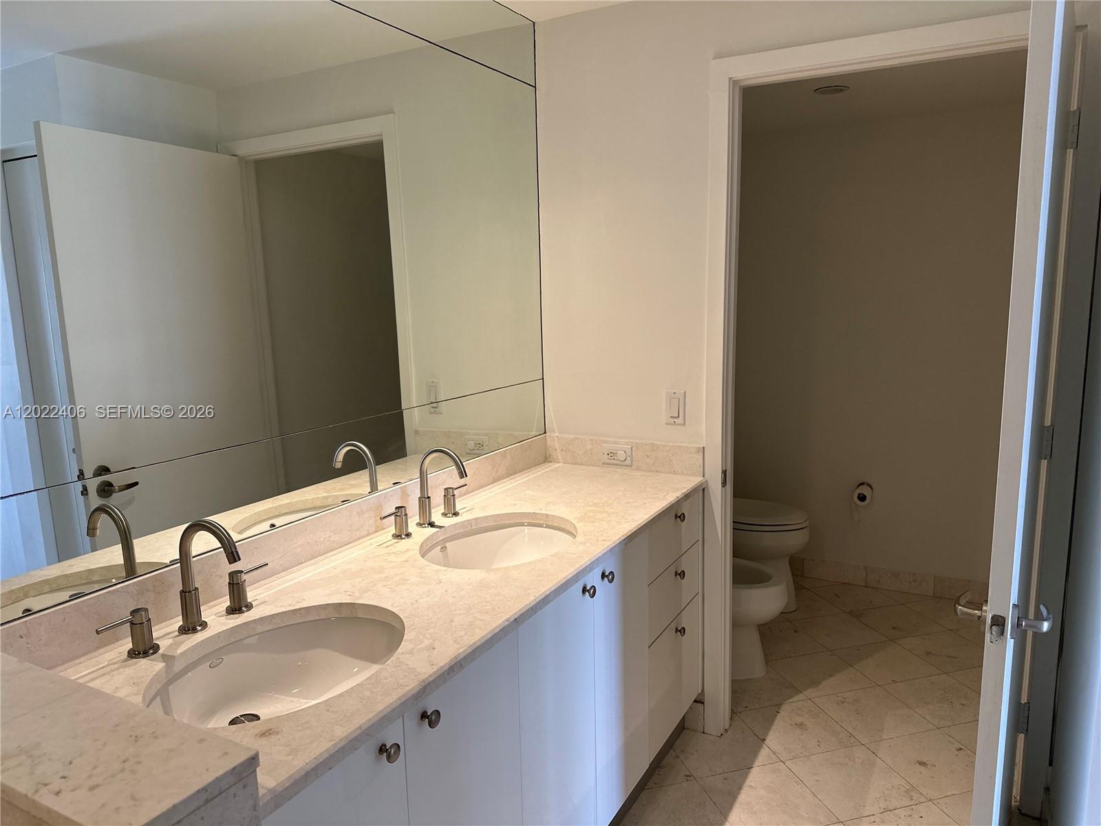 901 Brickell Key Boulevard, Unit 2005 Miami, FL 33131 - Photo 18 of 18
