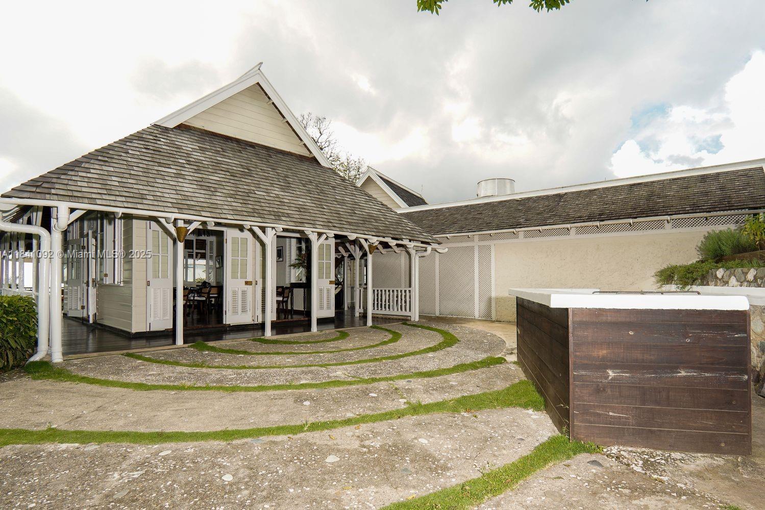 B1 New Castle Road undefined, - 00000 - Photo 22 of 38 a house view with a outdoor space