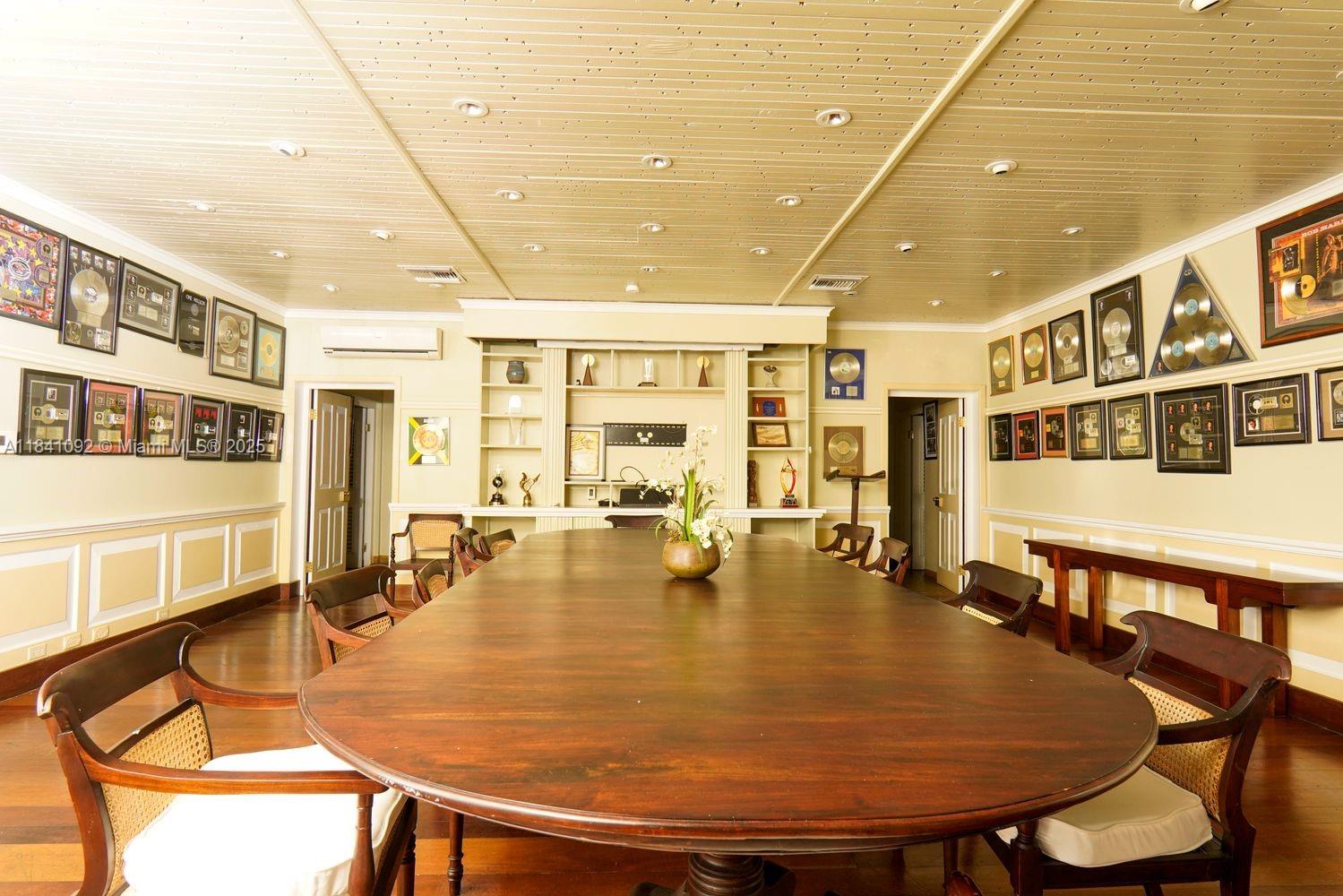 B1 New Castle Road undefined, - 00000 - Photo 23 of 38 a view of a dining room with furniture