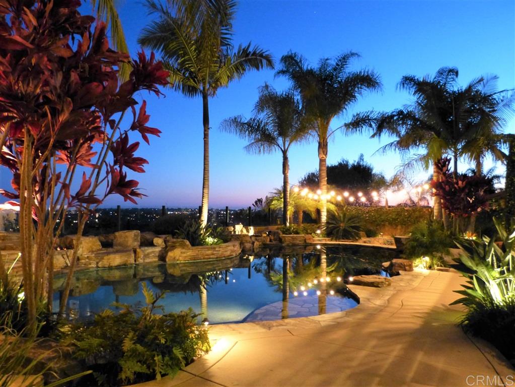 7353 Corte TOMILLO Carlsbad, CA 92009 - Photo 11 of 25