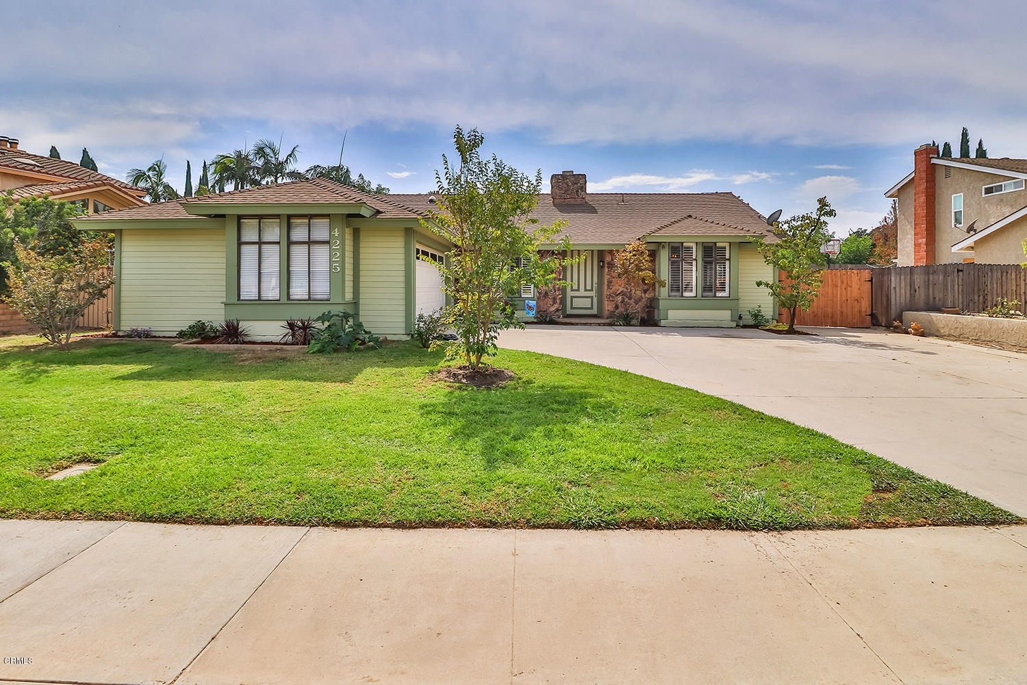 4225 Pancho Road Camarillo, CA 93012 - Photo 1 of 37 aFront1