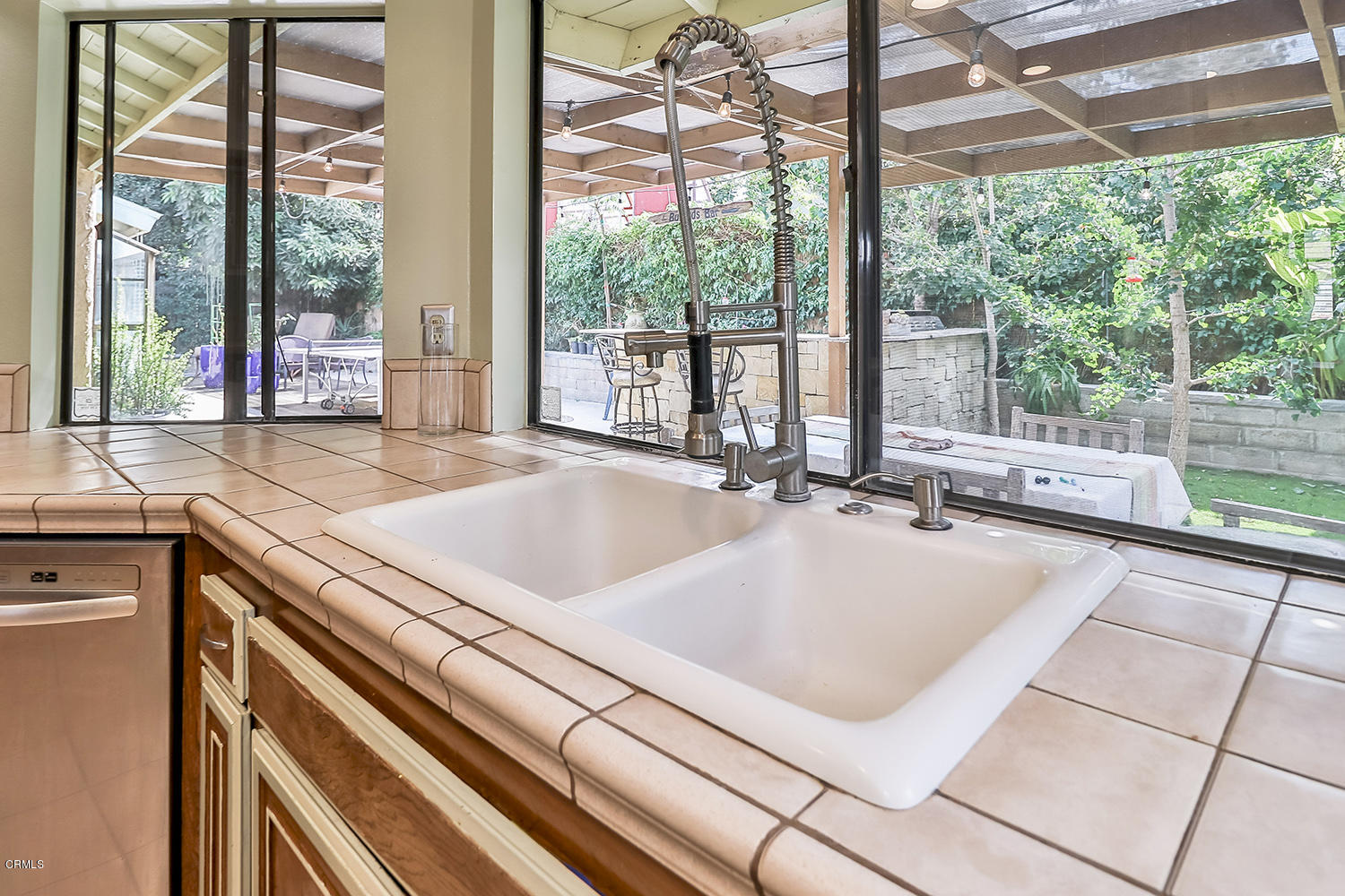 4225 Pancho Road Camarillo, CA 93012 - Photo 14 of 37 cKitchen6