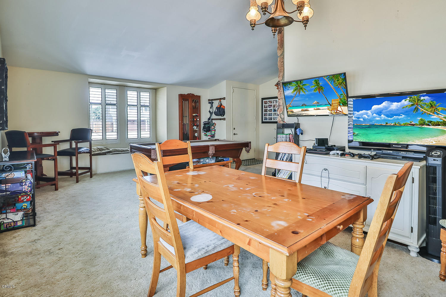 4225 Pancho Road Camarillo, CA 93012 - Photo 18 of 37 dLiving and Dining5