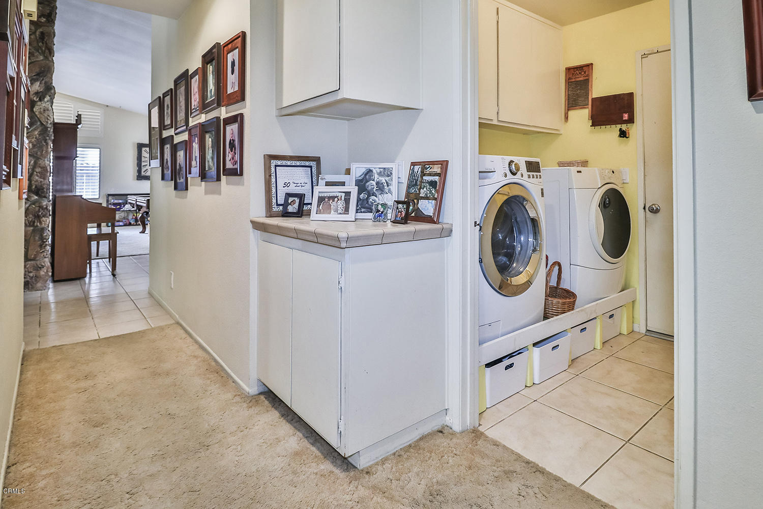 4225 Pancho Road Camarillo, CA 93012 - Photo 20 of 37 fHall and Laundry2