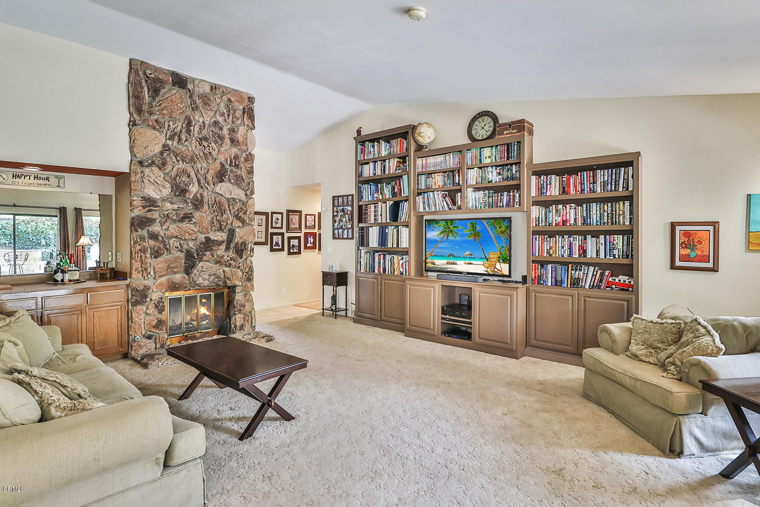 4225 Pancho Road Camarillo, CA 93012 - Photo 5 of 37 bEntry and Family3