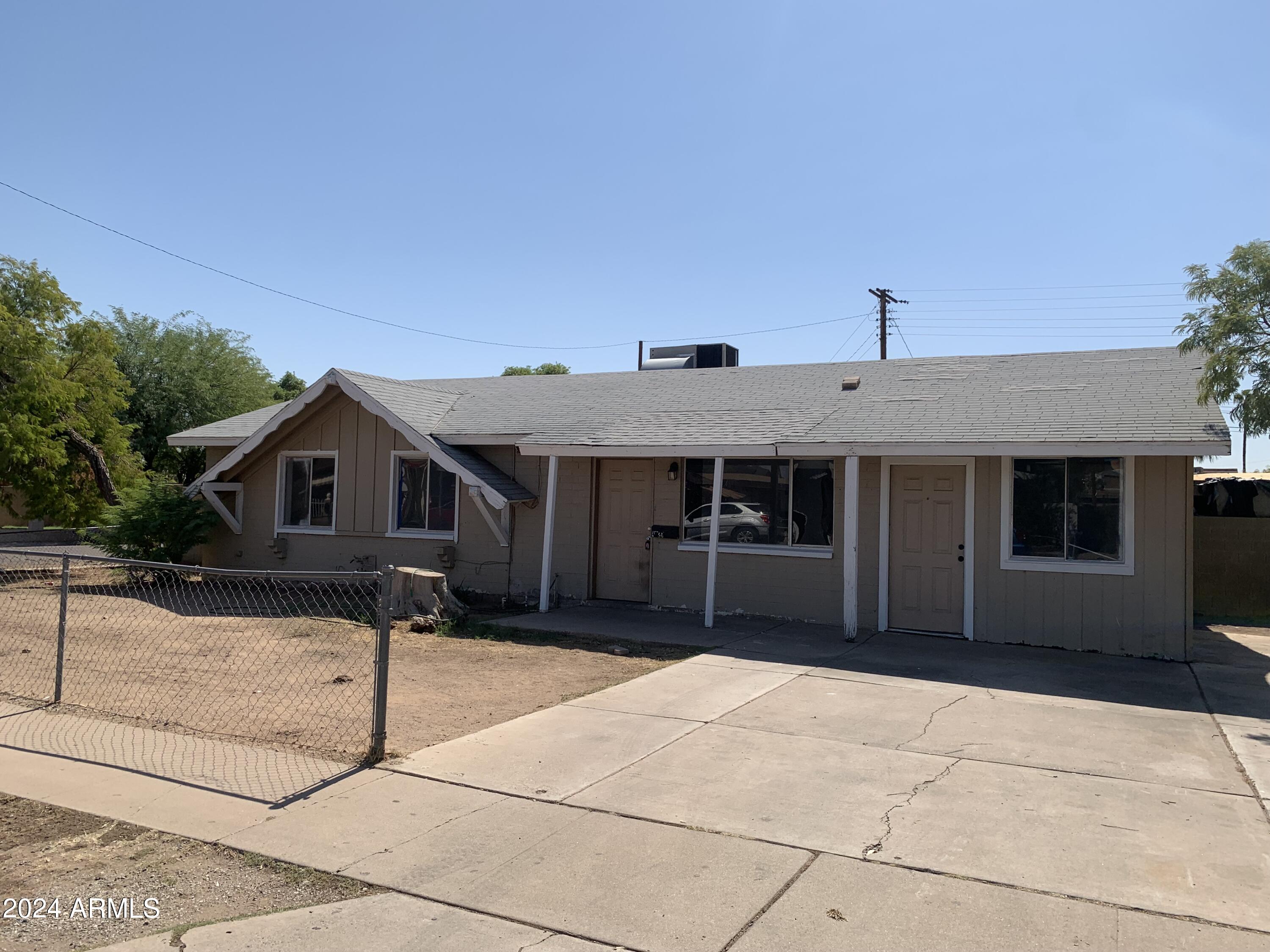 4127 West Cheery Lynn Road Phoenix, AZ 85019 - Photo 1 of 2 IMG_0399