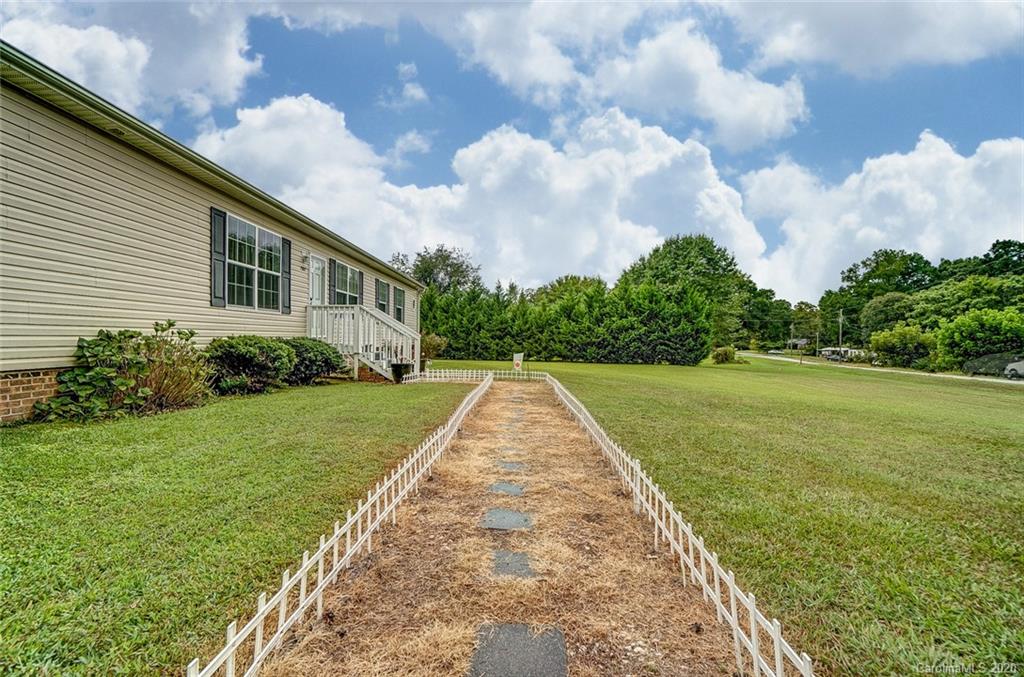 7807 Henry Harris Road Indian Land, SC 29707 - Photo 2 of 26 Gallery Image 2