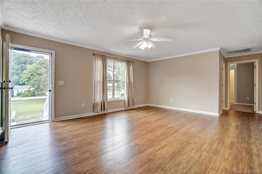 7807 Henry Harris Road Indian Land, SC 29707 - Photo 5 of 26 Gallery Image 5