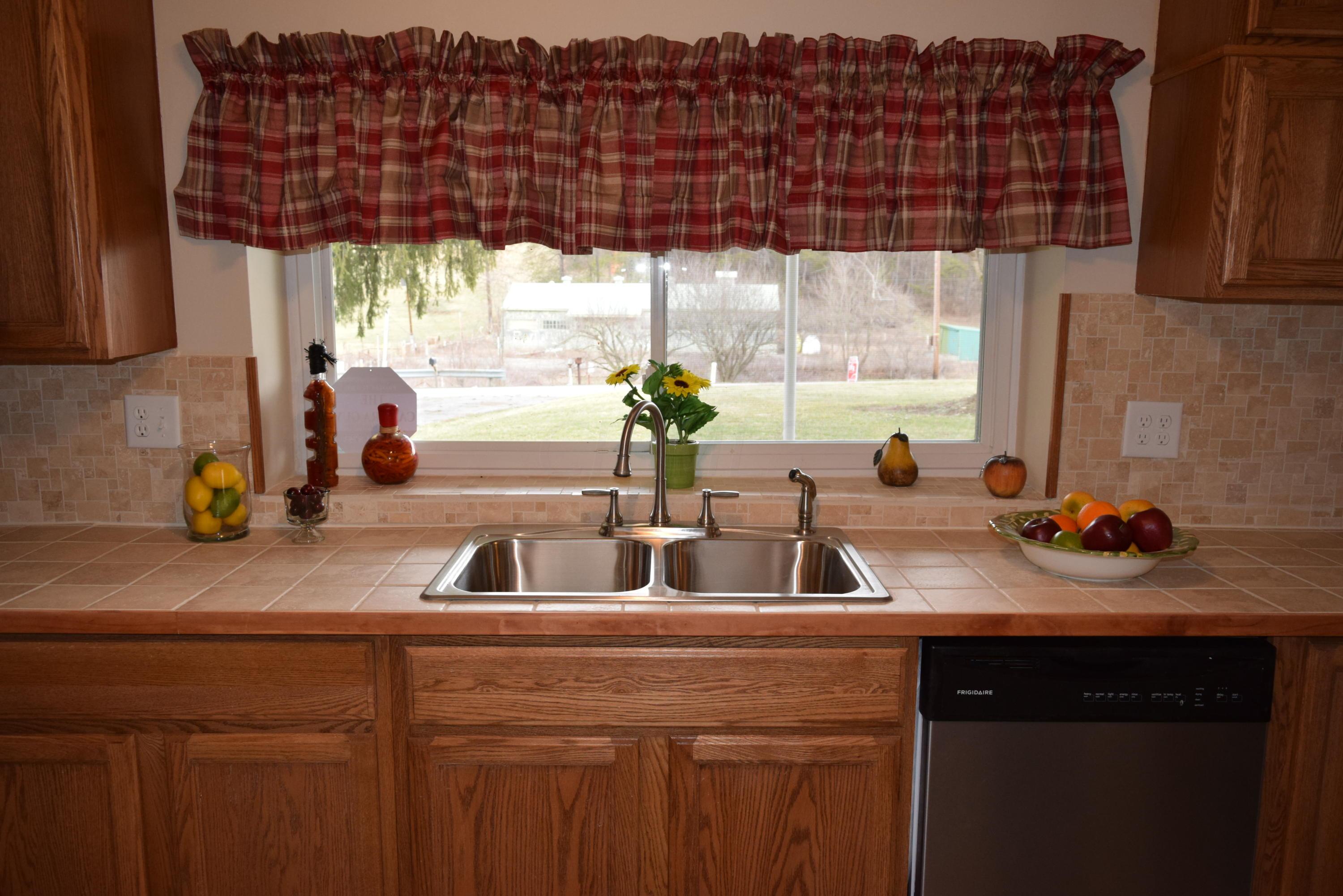 11587 Old Rainer Road Roseville, OH 43777 - Photo 10 of 24