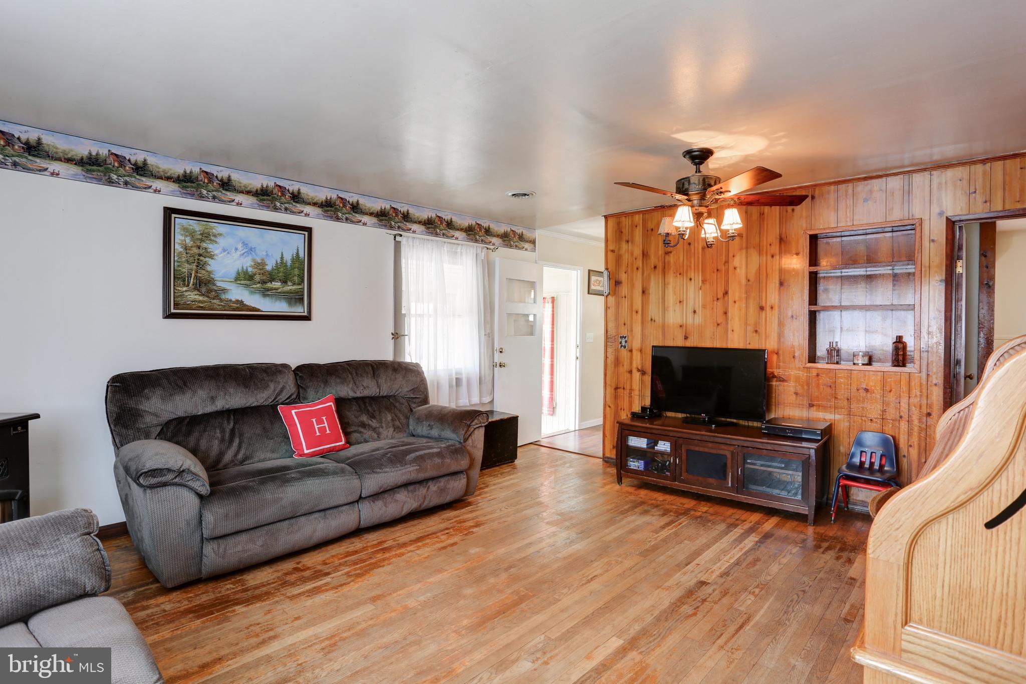 793 Heck Hill Road Lewisberry, PA 17339 - Photo 11 of 29 Gallery Image 11