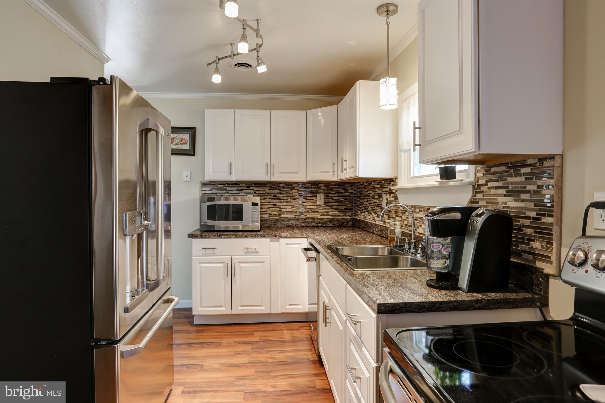 793 Heck Hill Road Lewisberry, PA 17339 - Photo 5 of 29 Gallery Image 5