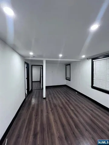 $2,400 | 145 Parker Avenue, Hawthorne, NJ 07506