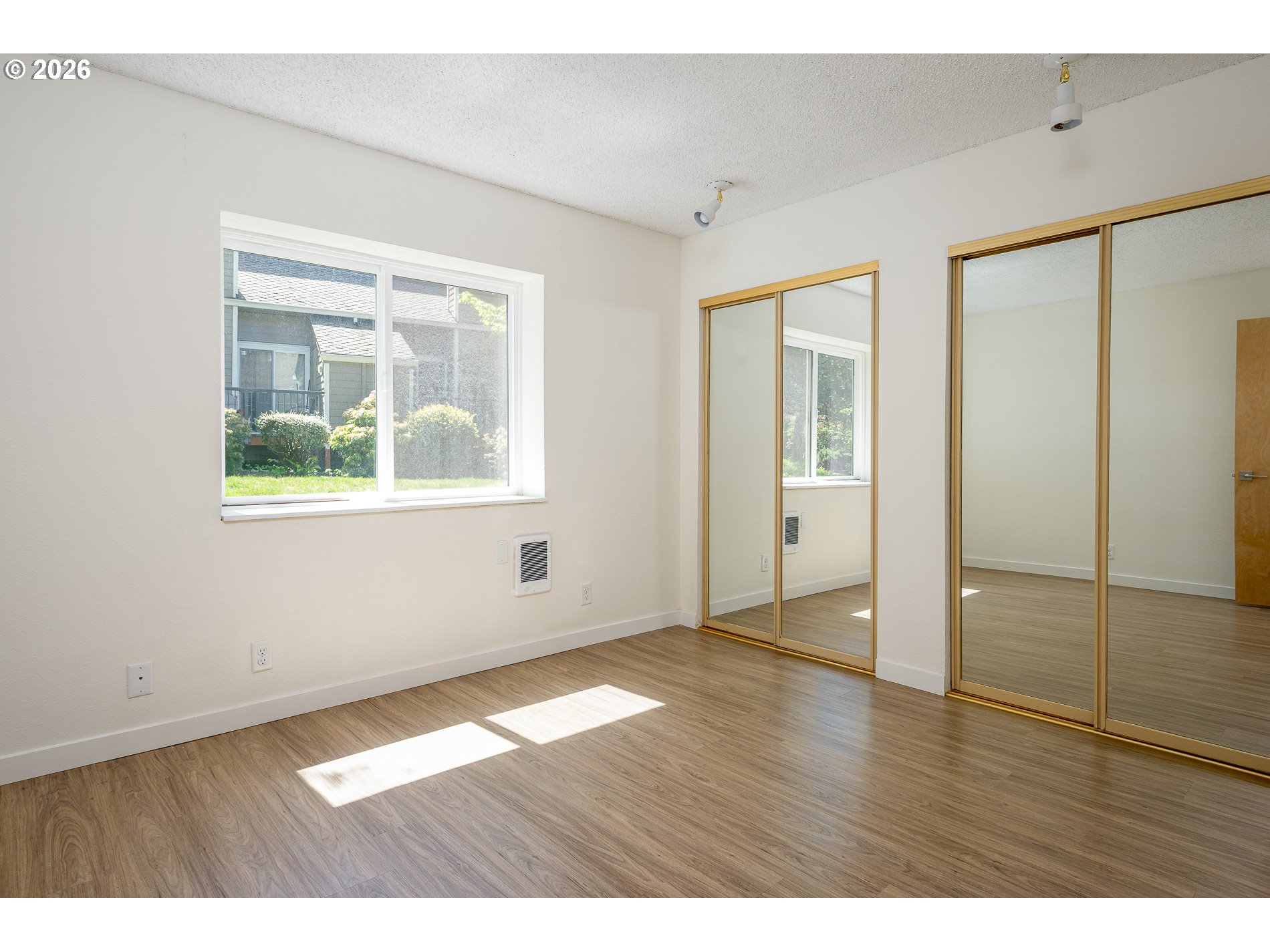 4684 Southwest Comus Place, Unit 1G Portland, OR 97219 - Photo 25 of 38