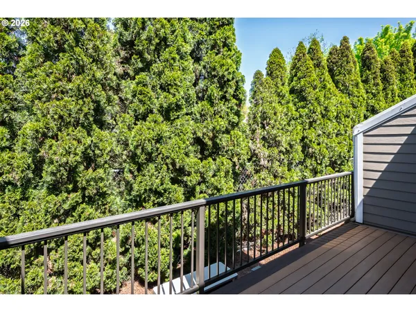 $260,000 | 4684 Southwest Comus Place, Unit 1G, Portland, OR 97219