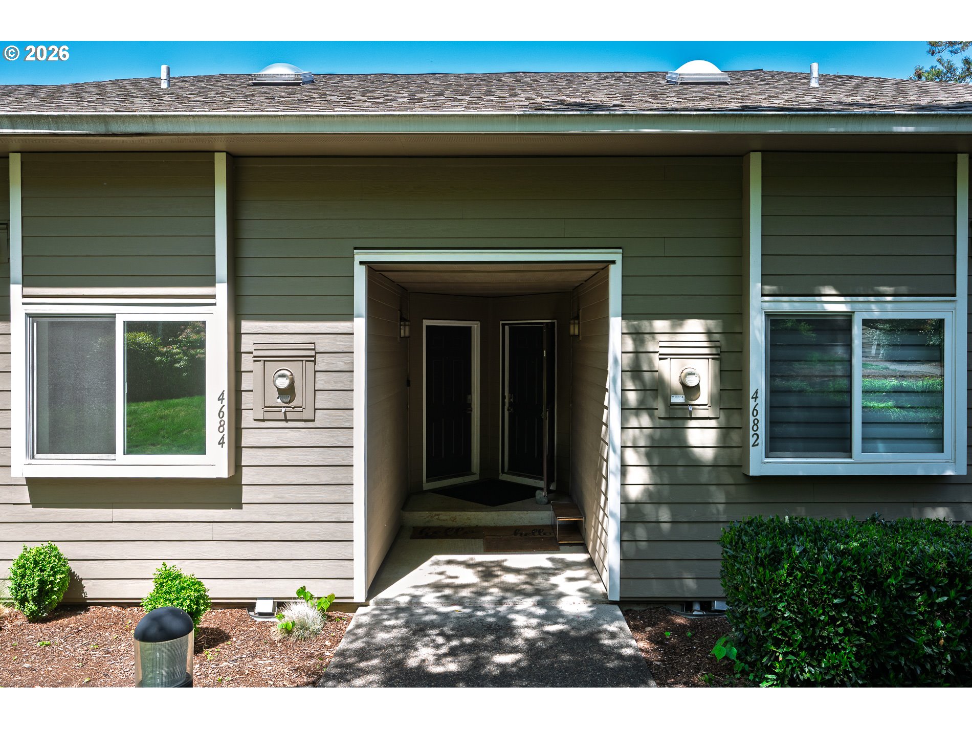 4684 Southwest Comus Place, Unit 1G Portland, OR 97219 - Photo 35 of 38