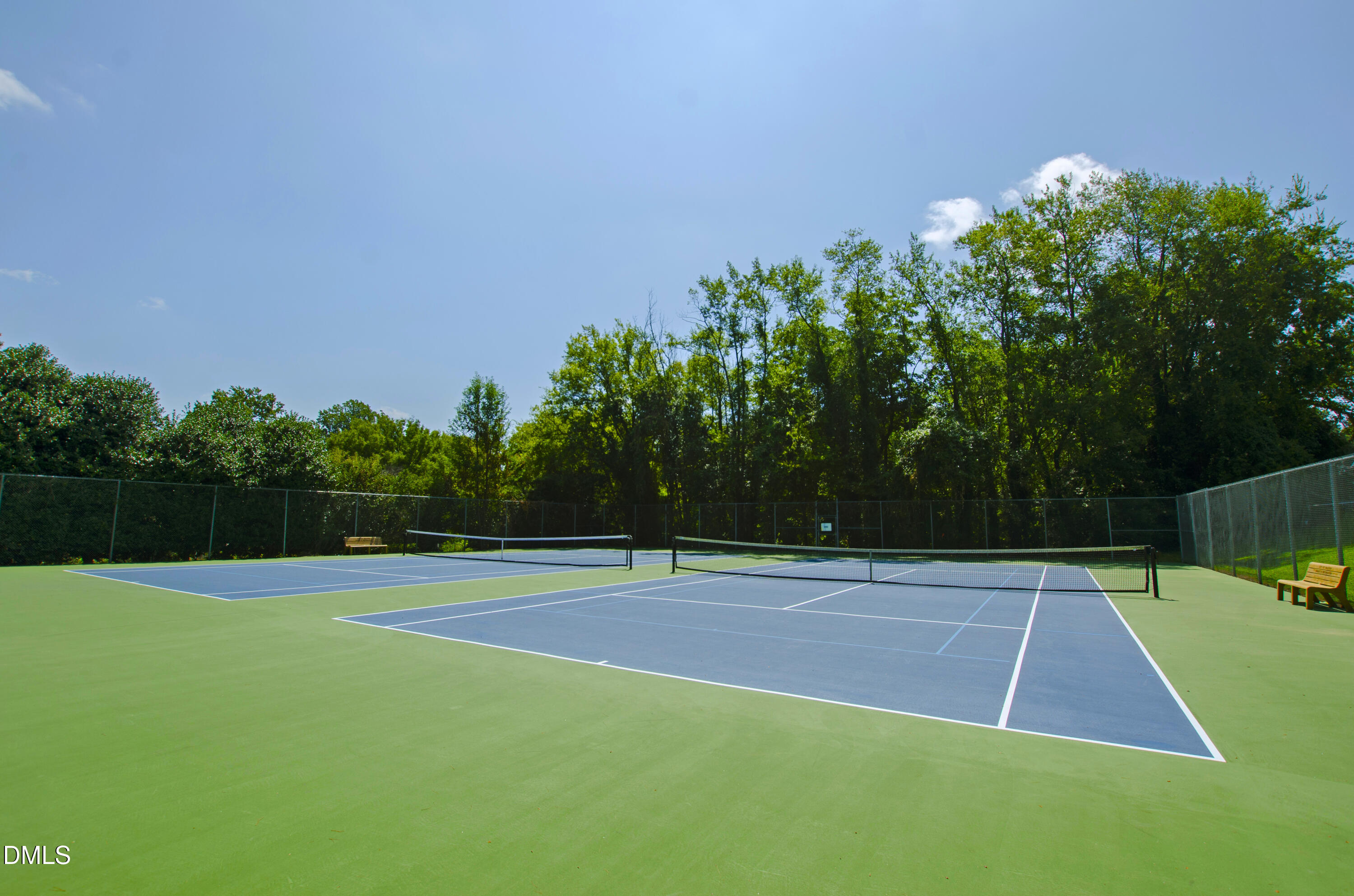 911 Washington Street, Unit 301 Raleigh, NC 27605 - Photo 19 of 22 a view of a tennis court