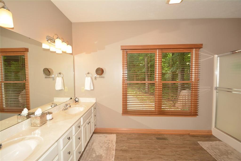 6461 Harrison Ridge Boulevard Indianapolis, IN 46236 - Photo 13 of 24 Gallery Image 13