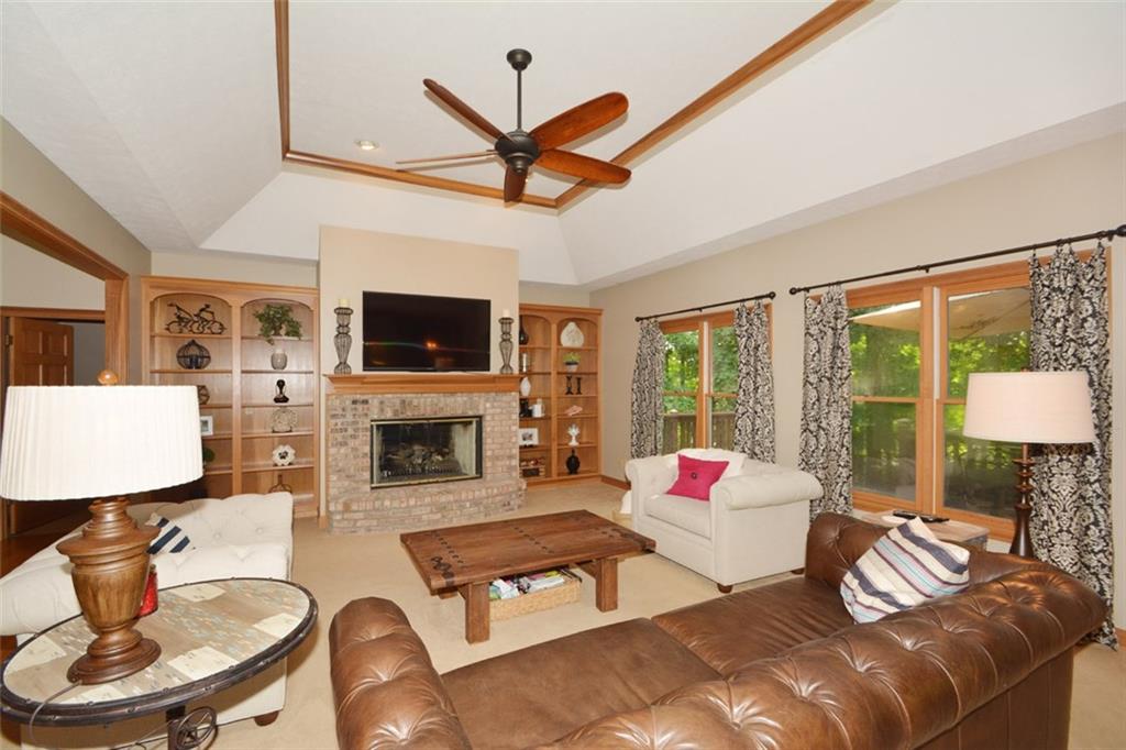 6461 Harrison Ridge Boulevard Indianapolis, IN 46236 - Photo 4 of 24 Gallery Image 4