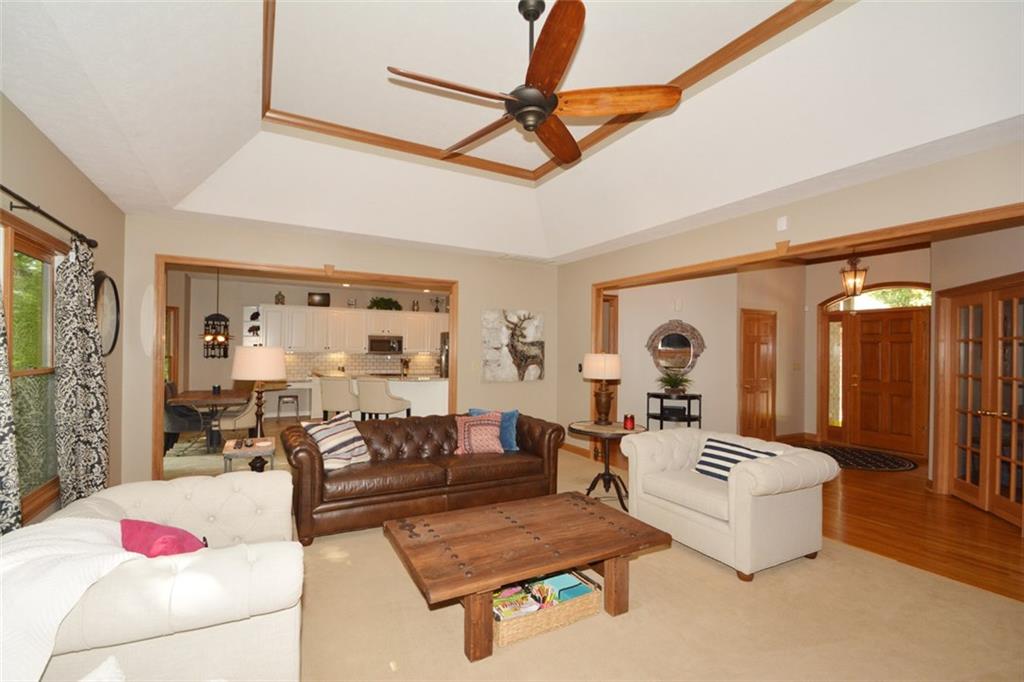 6461 Harrison Ridge Boulevard Indianapolis, IN 46236 - Photo 5 of 24 Gallery Image 5