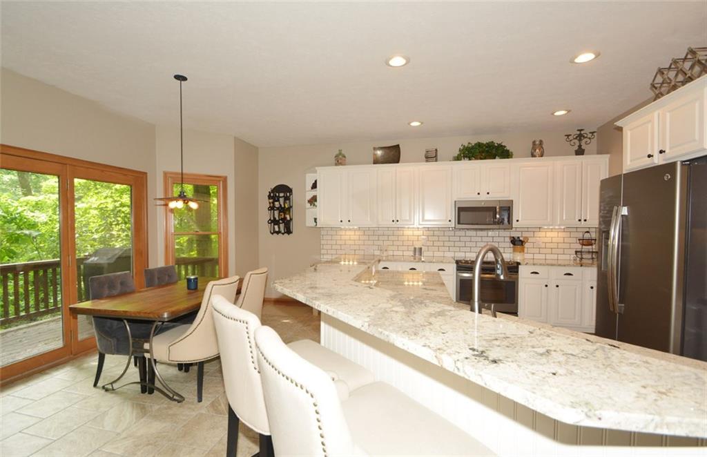6461 Harrison Ridge Boulevard Indianapolis, IN 46236 - Photo 6 of 24 Gallery Image 6