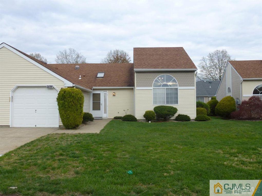 853 Ardmore Road, Unit B Monroe Township, NJ 08831 - Photo 1 of 21 Gallery Image 1