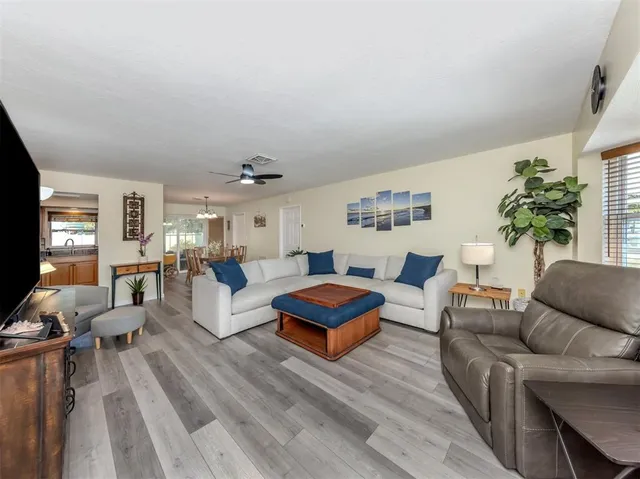 $349,900 | 1316 Poplar Avenue, Venice, FL 34285