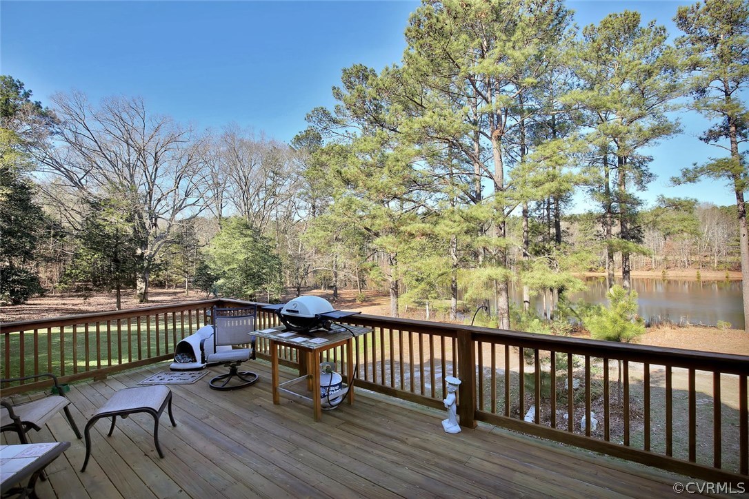 1885 Robertsons Road Blackstone, VA 23824 - Photo 12 of 48 The rear deck offers an excellent space for entert