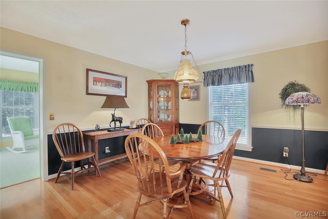 1885 Robertsons Road Blackstone, VA 23824 - Photo 17 of 48 This beautiful dining photo shows entrance to Flor